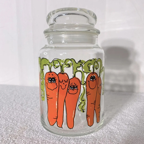 Vintage Anchor Hocking Hildi Cartoon Carrots Glass Canister With Lid - Picture 1 of 13